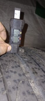 Pirelli P Zero - 7