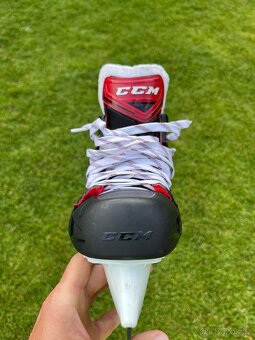 Hokejove brusle CCM Jet Speed FT2 Sr - 7