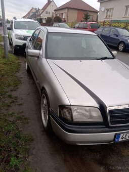 W202 250 td - 7