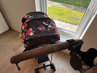 Kočárek Cybex Mios - 7