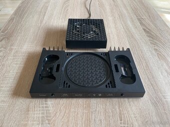 iPega multifunkční nabíjecí stojan - Xbox series X - 7
