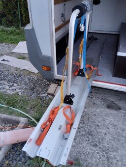 PRODAM NAHRADNI DILY KE KARAVANU NEBO OBYT.AUTA - 7