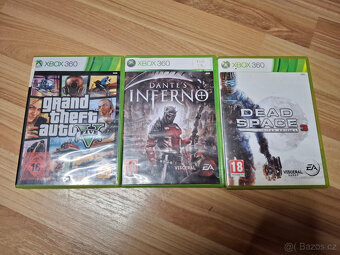 Xbox 360 + zdroj, 2x ovladač, AV kabel, GTA V a mnoho her - 7