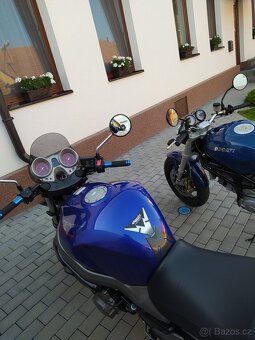 Honda X11 - 7