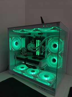 Herní počítač RTX 5070/R7 7700/48GB/1TB bílý - 7