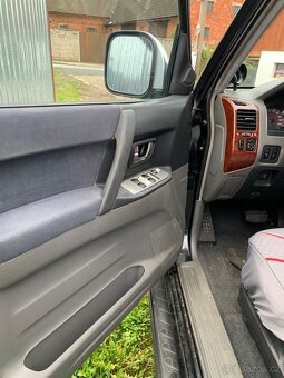Mitsubishi Pajero 3.2 Di-D 4x4 - 7