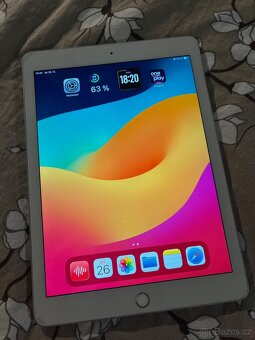 iPad 6 (2018) - 7