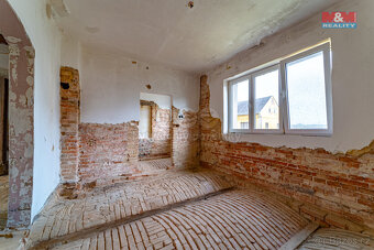 Prodej rodinného domu, 199 m², Plesná, ul. 5. května - 7