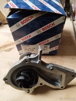 rozvodová sada s vodnípumpou bosch - 7