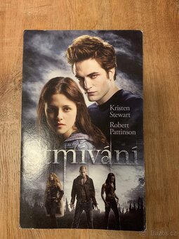 Sbírka DVD - 246 titulů + 80 plast. obalů - 7