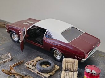 Chevy Nova 1:18 AutoWorld - 7