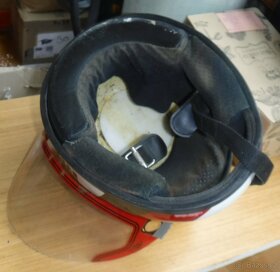 Moped - ráfek,rozeta,koleno výfuku,řazení,přilby - 7