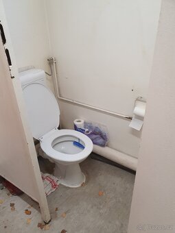 Sanitární kontejner/bunka 6x2,5m - 7