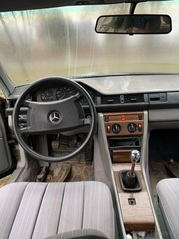 Prodám Mercedes Benz 200D - 7