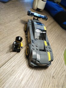 LEGO Speed Champions: 75877 Mercedes-AMG GT3 - 7