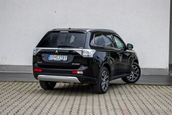 Mitsubishi Outlander 2.2 DI-D Intense+ - 7