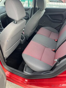 Ford Focus 1.6 benzin,Ghia,2007 - 7