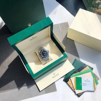Luxusní hodinky Rolex Submariner – špičkový design za 6 900 - 7