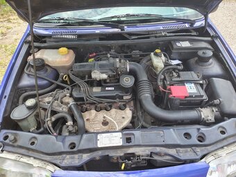 Ford Fiesta 1.3i - 7