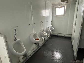 Sanitární / WC kontejner / nutné opravy - 7