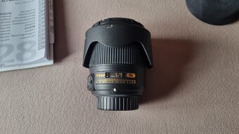 Nikon D 7100 set + Nikon Nikkor - 7