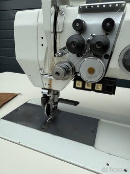 Šicí stroj Durkopp Adler 1220 se 2 jehlami, 4 mm, šicí stroj - 7