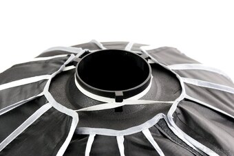 Parabolický softbox 90 cm + stativ + držák Bowens - 7