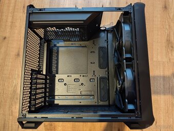 Pc skříň Fractal Design Torrent Compact black solid - 7