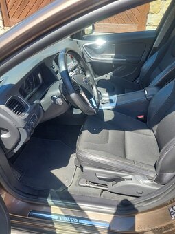 Volvo V60 D3 Cross Country - 7