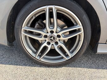 Mercedes Benz CLA200D AMG - 7