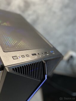 HERNÍ PC | RX 580 | Intel Core i7-6700 | 16GB RAM | 500GBSSD - 7