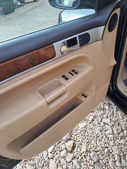 Volkswagen Touareg 3.0 TDI V6 176kW ČR WEBASTO - 7