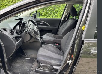 MAZDA 5 2.0 110 KW - 7 MÍST - R.V. 2011 - BENZÍN - 7