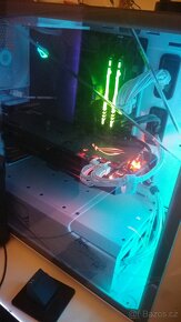 PC - AMD Ryzen 5 1600,32GB RAM, 3,2GHz, GTX 1080 Monitor - 7