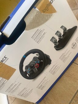 Volant logitech g29 driving force + řadící páka - 7