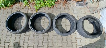 Prodám zimní kola + letní pneu - 225/35 R19 - 7