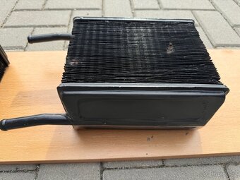 Volha Gaz 24, nový originální chladič topení - 7