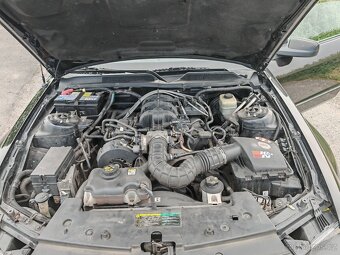 Ford Mustang 2005 V6 4.0l - 7