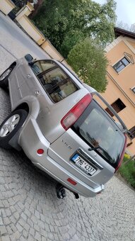 Nissan Xtrail T30 2.2 dCi - 7
