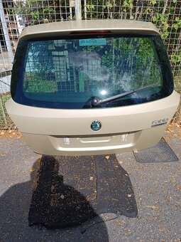 Skoda Fabia 2 combi facelift - páté dveře, víko kufru - 7