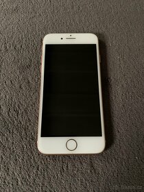 iPhone 8 RoseGold - 7