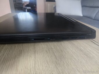 Výkonný notebook Dell G7 17´´ palcový Gaming (7790) - 7