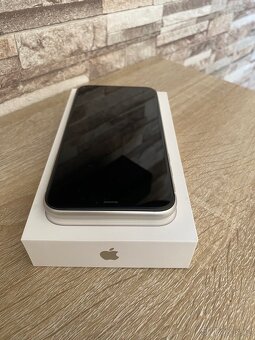iPhone 11 128GB 🔋100% - 7