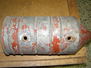 Prodám palivovou nádržku ze Slavie 3 HP - 7