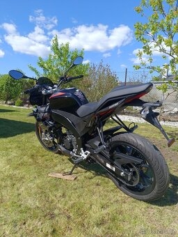 Aprilia Tuono, obsah 125 cm3, r.v. 2020 - 7