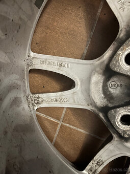 Porsche Carrera IV kolesa 5x130 8J x 18 ET57 a 10.5J x 18 ET - 7