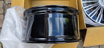 Nová kola Maybach EQS 21" - sleva 63% - 7