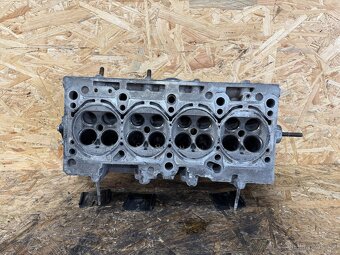 HLAVA MOTORU 2.0 FSI 06D103373AM - 7