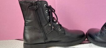 SKVĚLÉ KOTNÍKOVÉ BOTY - STYL MARTENSKY - GEOX - vel. 37 - 7