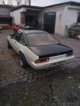 Prodám Opel Manta - 7